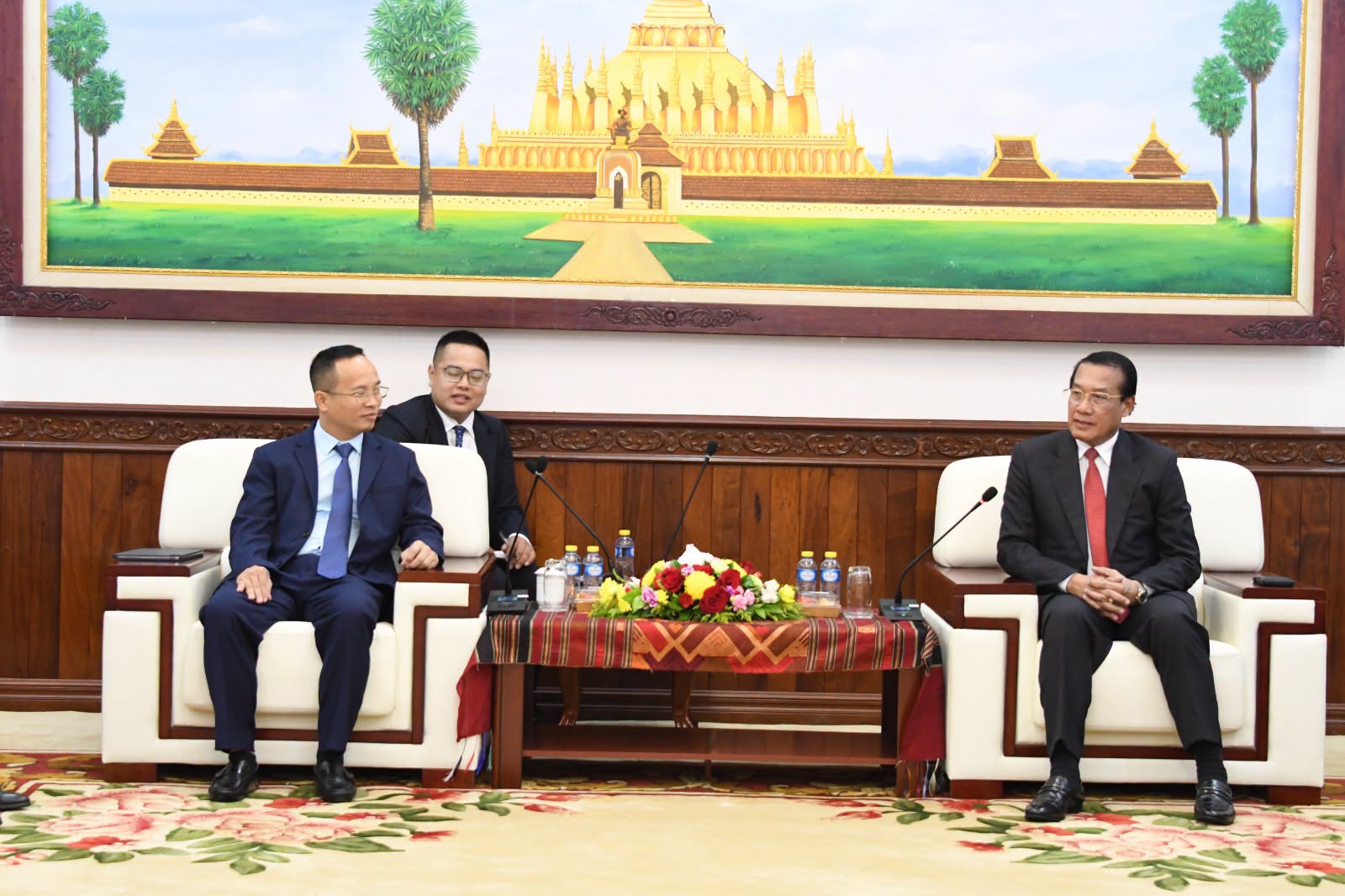 Vietnamese Inspection Delegation Visits Laos for Working Trip, October 11-17